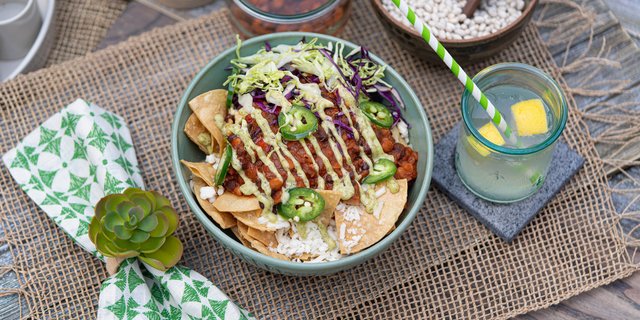 Vegan Loaded Nachos