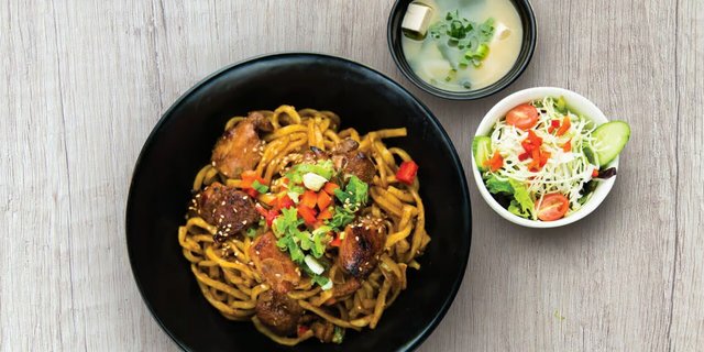 Garlic Shoyu Chicken Noodle Bowl