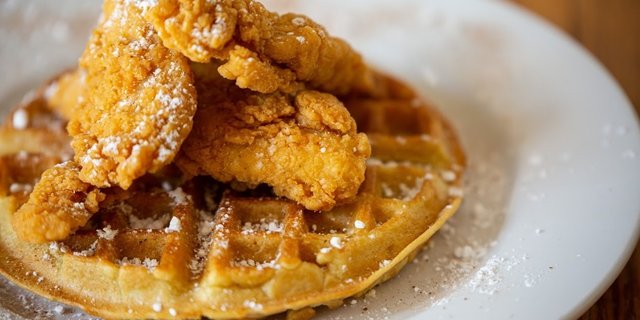 Chicken & Waffles