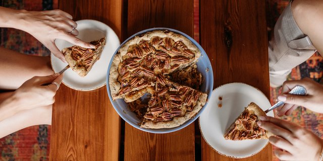 Whole Route 66 Pecan Pie