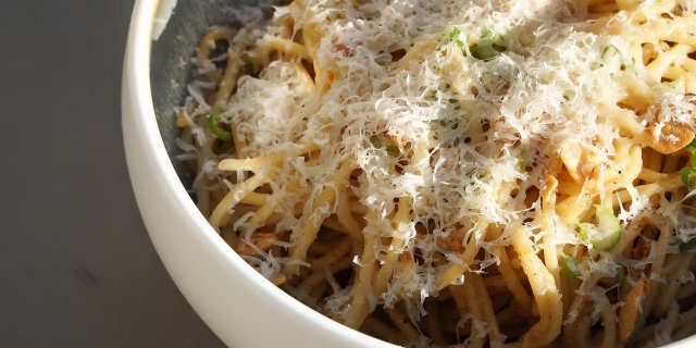 Garlic Noodles