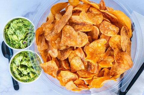Stand Chips & Guacamole