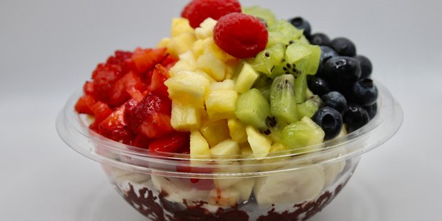 Rainbow Açai Bowl