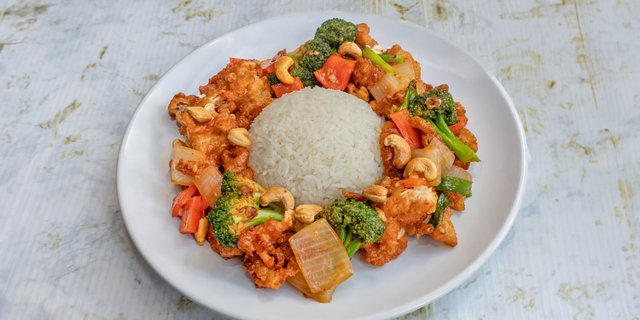 Chicken Cashew Nut