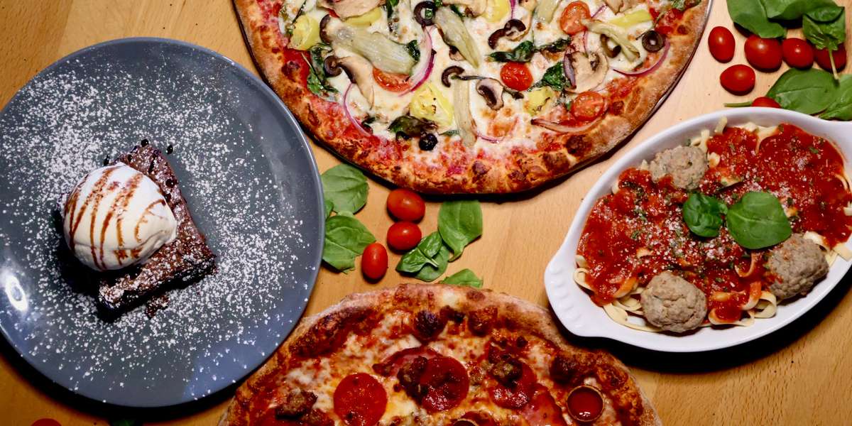 Charlie D's Pizza