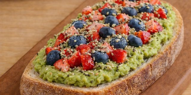 Berry Boost Toast