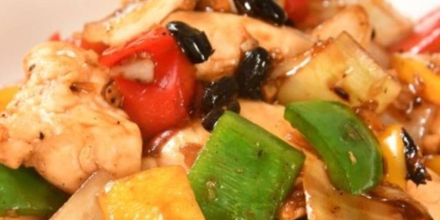 Chicken w/ Black Bean Sauce