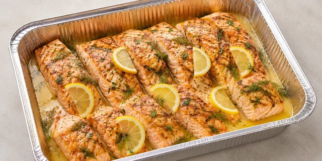 Crispy Skin Salmon w/ Lemon Sauce