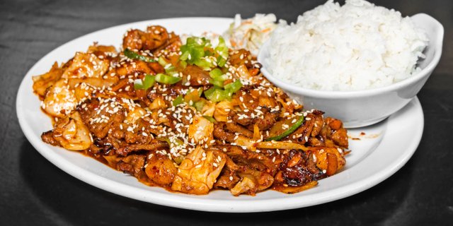 Spicy BBQ Pork & Rice Cakes