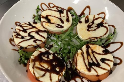 Mozzarella Caprese