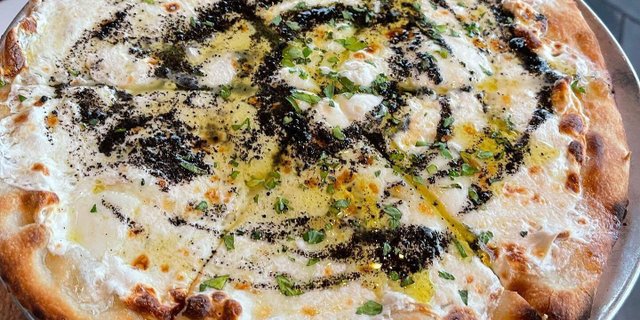 Black Truffle Pizza