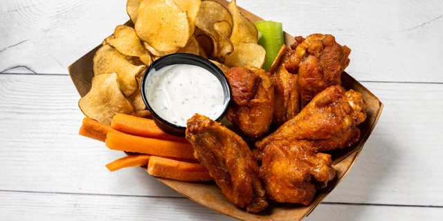 Wing Boxed Lunch