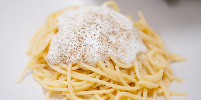 Cacio E Pepe