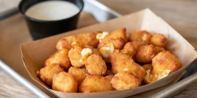 Fried Cheese Curds