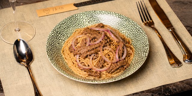 Black Pepper Beef Spaghetti