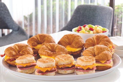Signature Breakfast Sandwich Tray