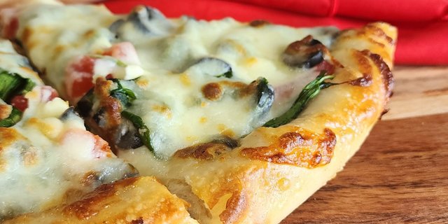 Greek Pizza