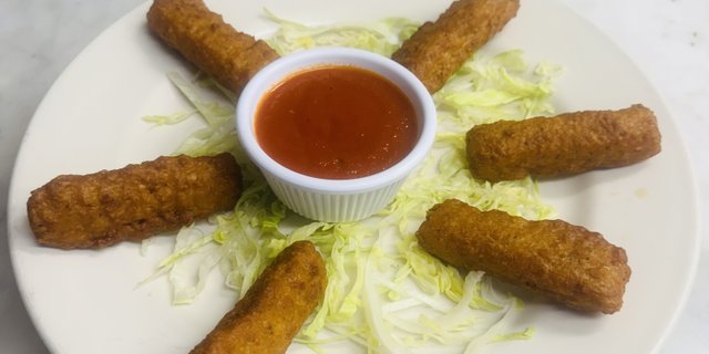 Mozzarella Sticks