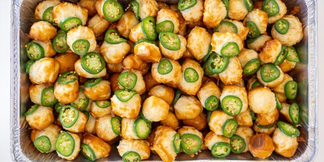 Jalapeno White Cheddar Pretzel Bites