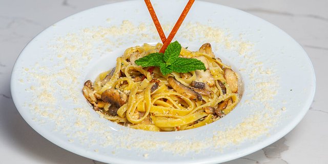 Cacio E Pepe
