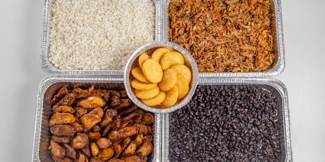 Pabellón Plate Package