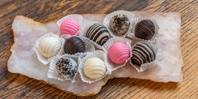 Cake Balls