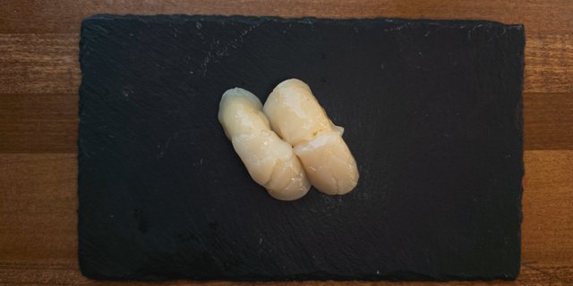 Scallop Nigiri