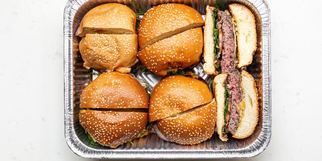 Sakura Wagyu Burger
