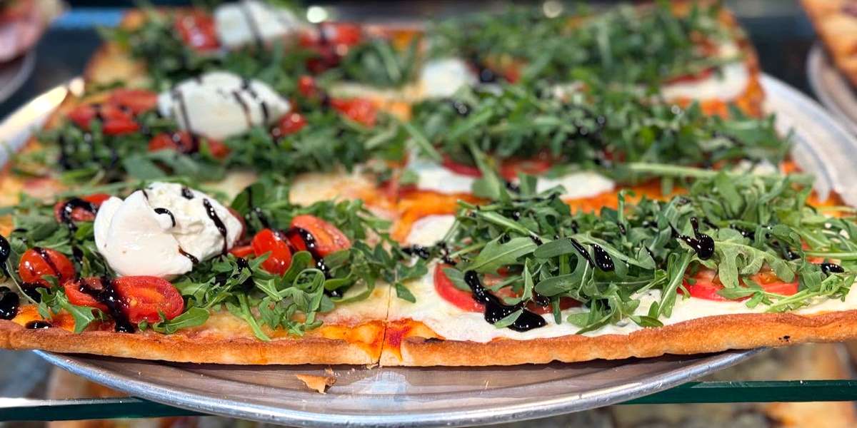 Camila's Pizzeria