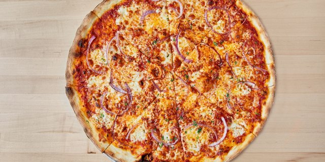Arrabbiata Round Pizza