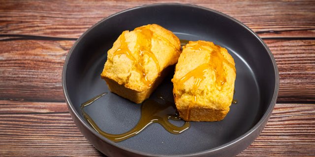 Cornbread (16 Pcs)