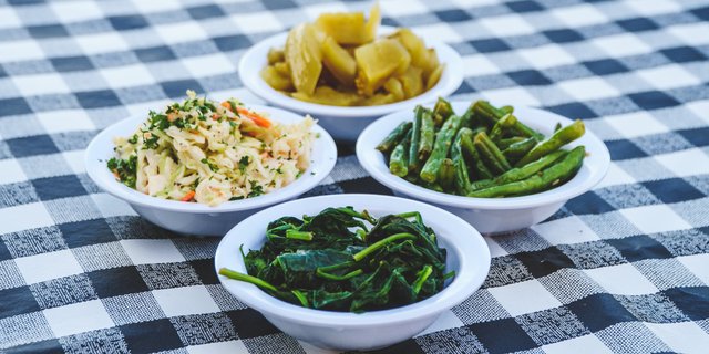 4-Vegetable Plate