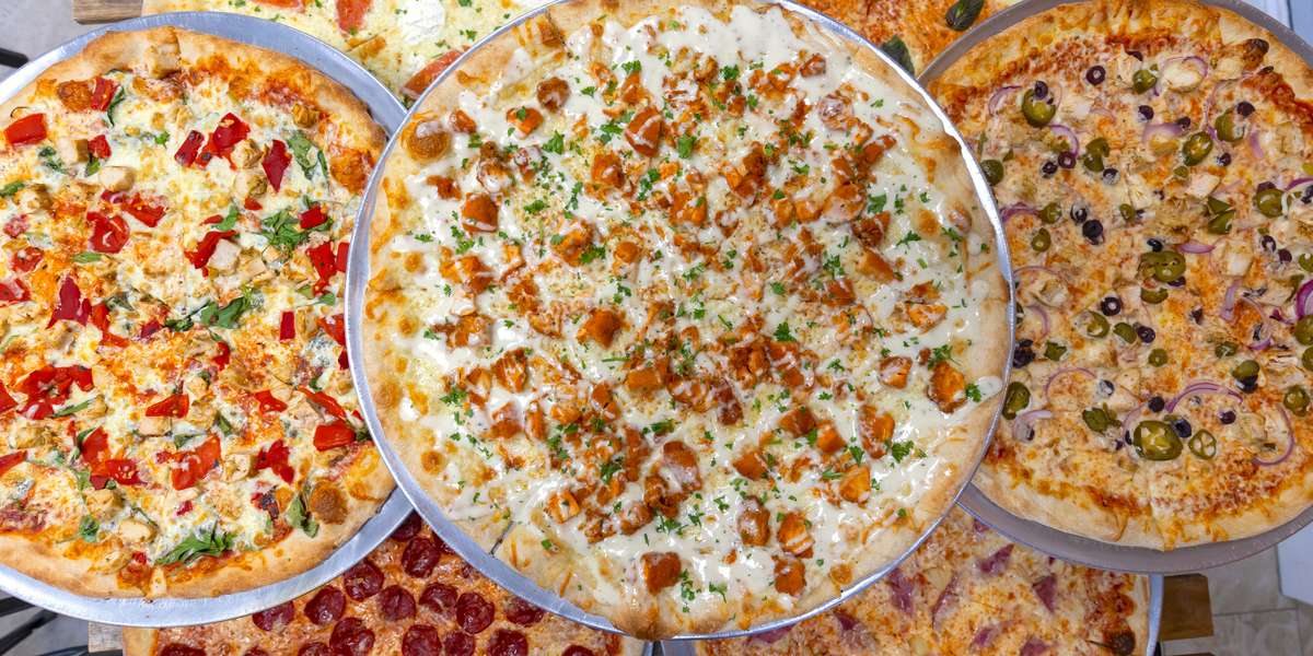 College Pizza