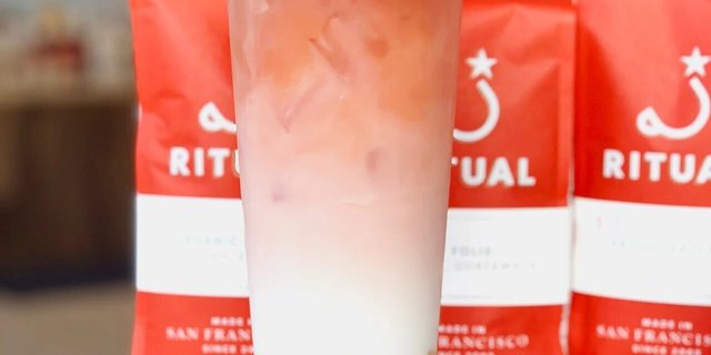 Peach Oolong Milk Tea