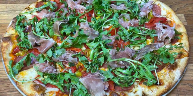 Grinder Pizza