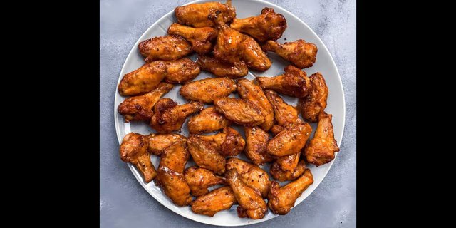 30-Piece Buffalo Wings
