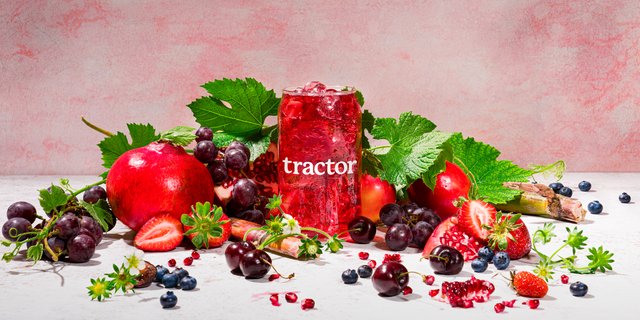64oz. Tractor Beverage Farmer's Punch