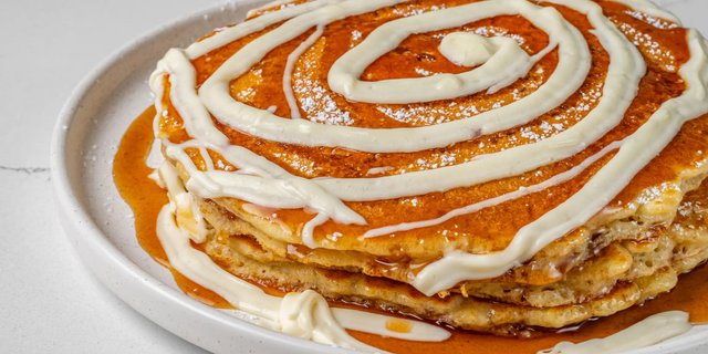 Cinnamon Roll Pancakes