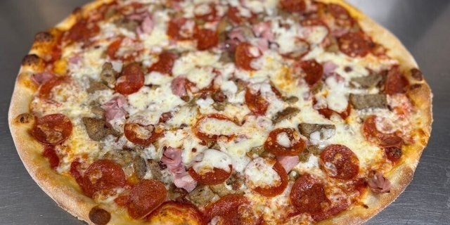 Meatlovers Pizza