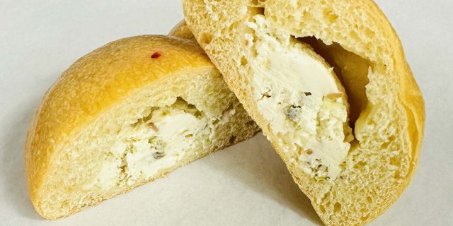 Jalapeño Popper Kolache