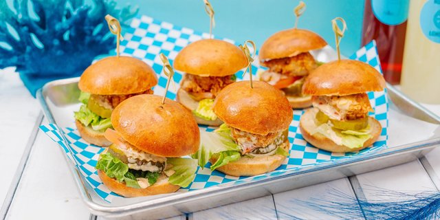 Sliders w/ Brioche Buns