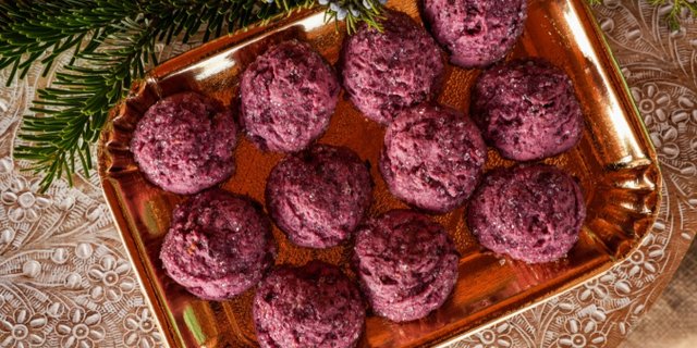 Sugar Plum Small Christmas Cookie Platter