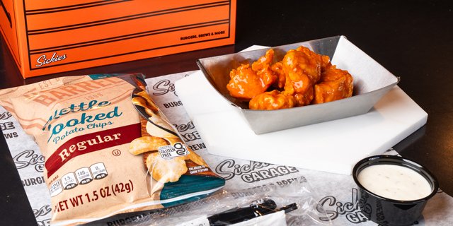 Boneless Wings Box