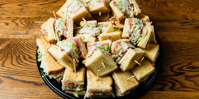 Smoked Turkey BALT Sandwich