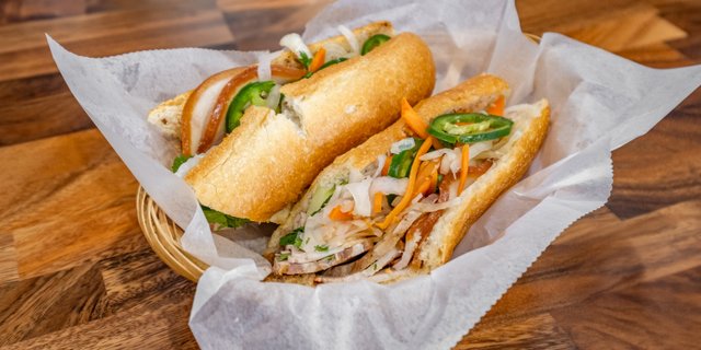 Grilled Pork Bánh Mì