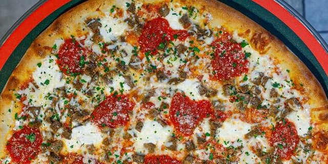 Nice Face Pizza