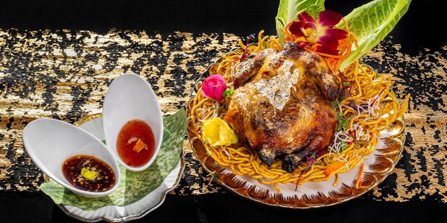 Golden Grilled Chicken Tray