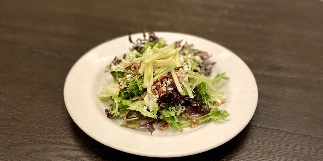 Maguire's Side Salad