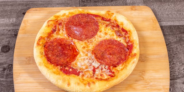 Pepperoni Round Pizza