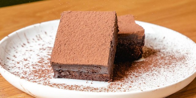 Belgian Dark Chocolate Cake